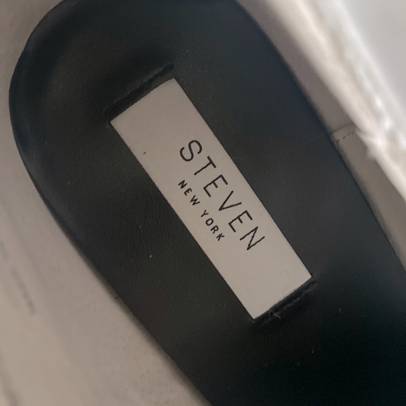 Steven Steve Madden Hewston Platform Block Heel Booties White Size 8.5 - Picture 2 of 8